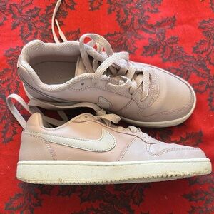Nike Ebernon Low Light Pink Sneakers size 5